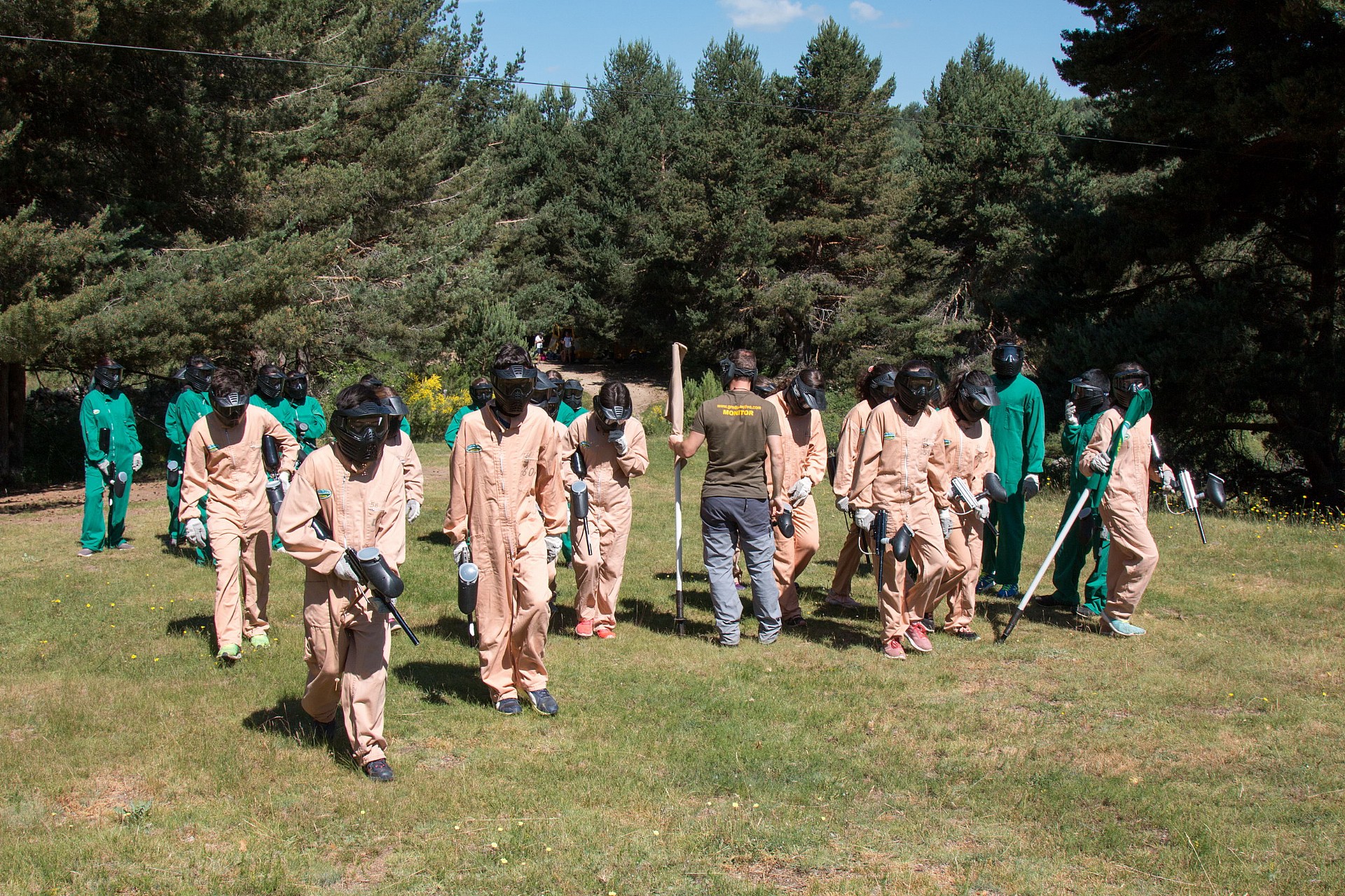 gredosactivo-com_paintball_sierra_de_gredos_turismo_activo_0011.jpg | PaintBall