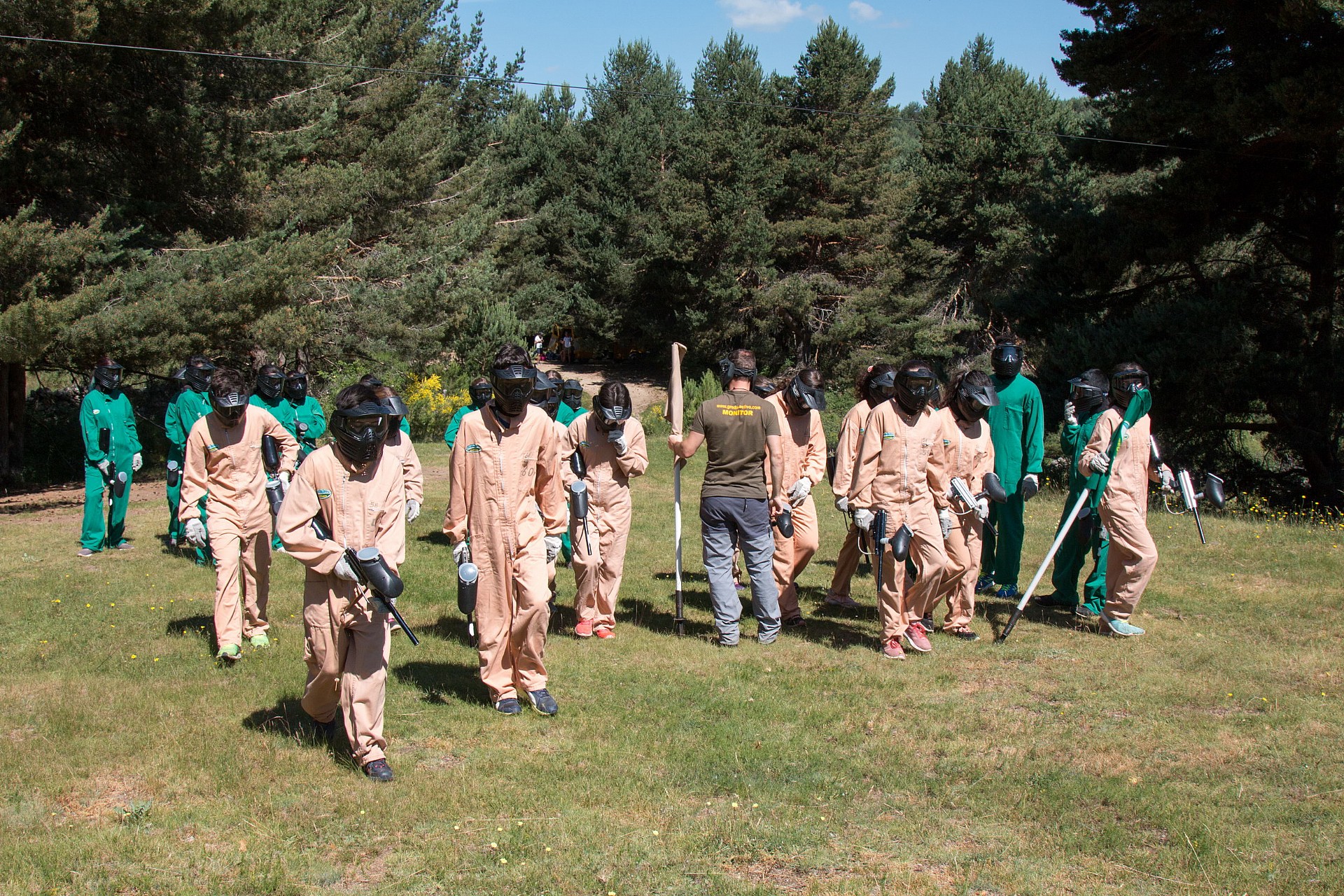 gredosactivo-com_paintball_sierra_de_gredos_turismo_activo_0011.jpg | PaintBall